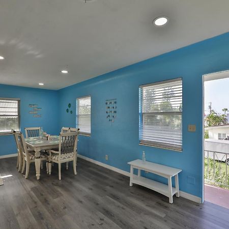 Lovely Vacation Home 1 Block From Beach & Downtown Gulfport เซนต์ปีเตอร์สเบิร์ก ภายนอก รูปภาพ