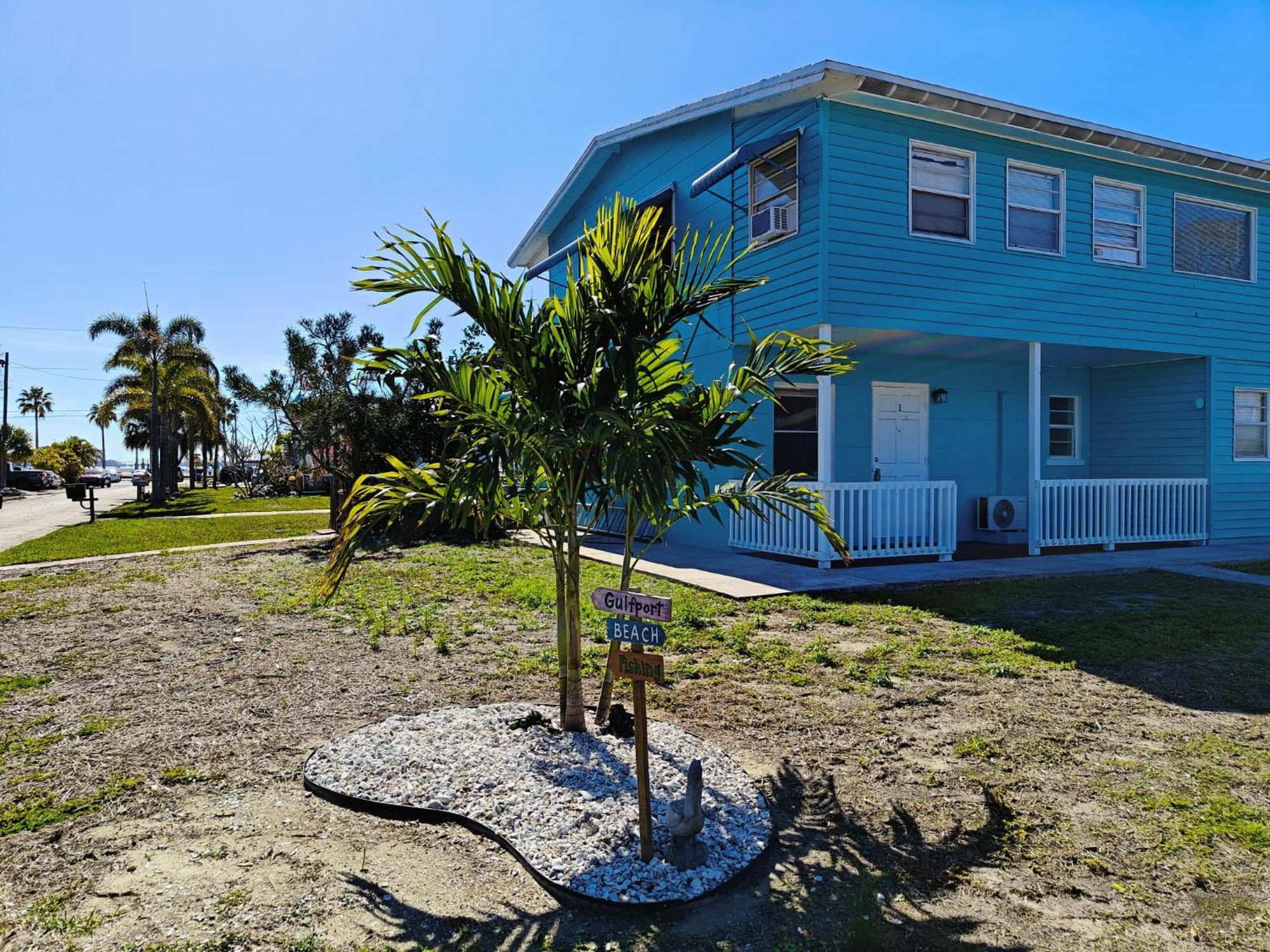 Lovely Vacation Home 1 Block From Beach & Downtown Gulfport เซนต์ปีเตอร์สเบิร์ก ภายนอก รูปภาพ